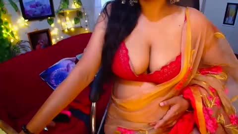 SweetSour online show from December 2, 2:32 am