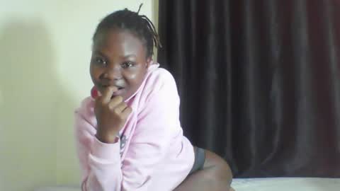 sweetsprincess8 online show from October 4, 4:21 am