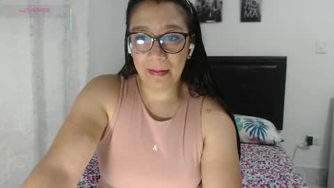 Stormi online show from April 8, 6:49 am