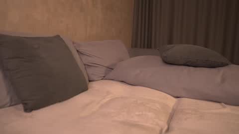 Kari online show from February 12, 11:52 pm