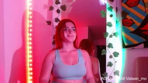 Snapshot of sweett_minionn chatting on February 20, 11:32 pm IG  valeen mo Vale   My schedule  Monday to Friday900 am - 300 pm  online show from February 20, 11:32 pm