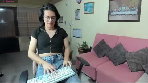 veronica online show from June 15, 12:35 am
