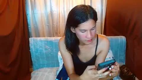 sweetvictoria2000 online show from December 4, 9:42 am