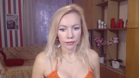 Sweety friend online show from November 17, 7:00 am