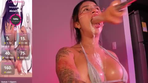 maria  online show from November 23, 1:09 pm