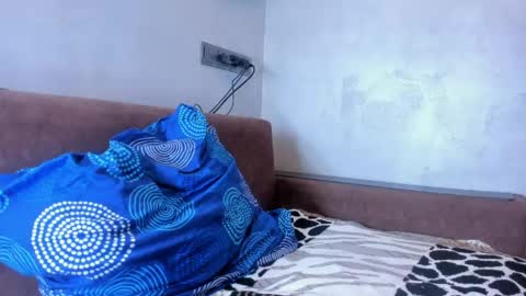Zilara online show from May 15, 11:45 pm
