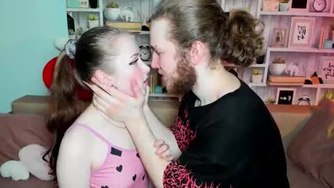 Slavik  Vikulik online show from March 25, 7:31 pm