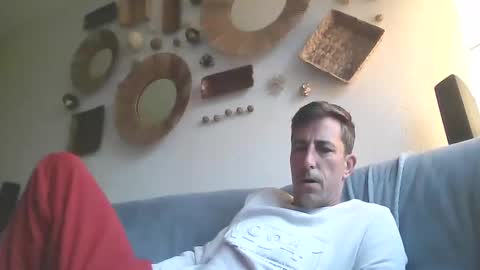 Snapshot of swisscbtcam chatting on October 27, 10:37 am MasoCBT online show from October 27, 10:37 am