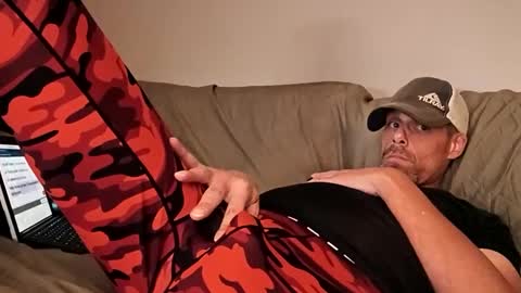 swontguy2025 online show from September 9, 4:23 am