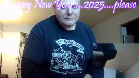 T Guy45Chunkywise45 online show from January 1, 10:46 pm