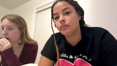 t_princess_t online show from December 16, 11:39 pm