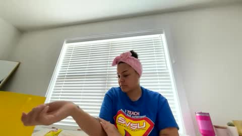 t_princess_t online show from February 5, 6:26 pm