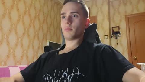 Urahara  online show from October 19, 4:22 pm