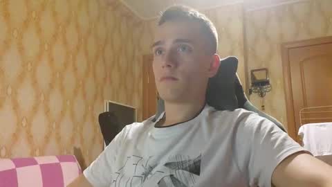 Urahara  online show from September 21, 6:23 pm