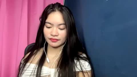 Rachel online show from June 17, 1:27 pm
