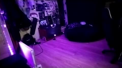 Lina online show from March 1, 3:05 pm