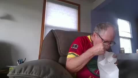 tacrunner66_ online show from March 8, 9:51 pm