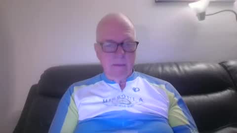 tacrunner66_ online show from September 27, 2:15 pm