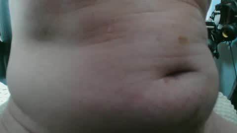 tae_tay online show from December 5, 9:00 am