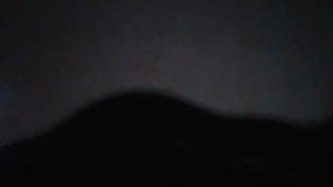 tahtouhafakroune12 online show from October 12, 5:26 pm