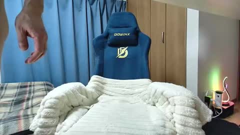 tai online show from April 5, 4:04 pm