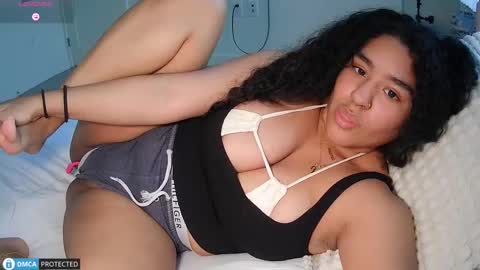 Talia online show from February 5, 1:09 am