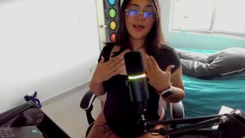  kalagr online show from November 12, 6:10 pm