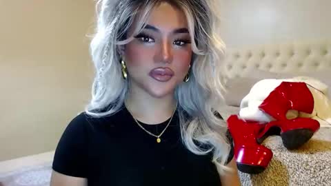 Lena online show from January 24, 2:08 pm