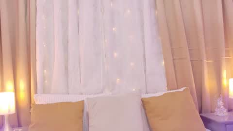 tali  online show from June 10, 7:24 pm