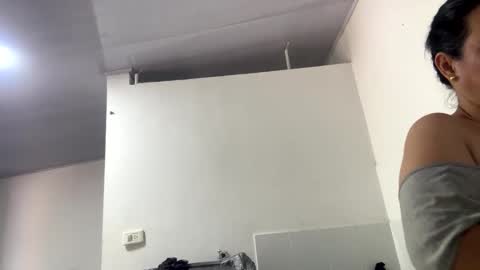 tali  online show from October 6, 12:23 pm