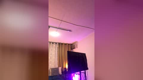 tali  online show from July 2, 6:24 pm