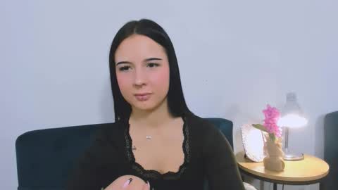 taliasensitive online show from November 29, 7:38 am