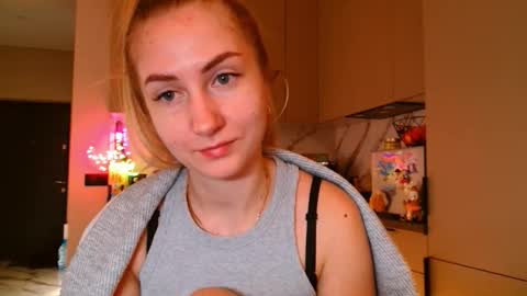  Kira  online show from February 5, 7:12 am