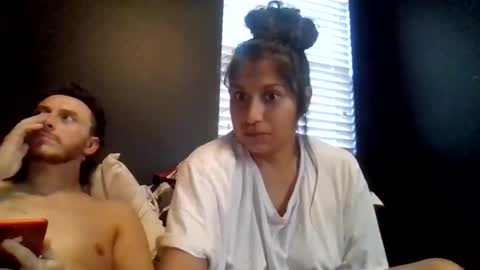 tallhungcloudyy online show from June 3, 2:33 pm