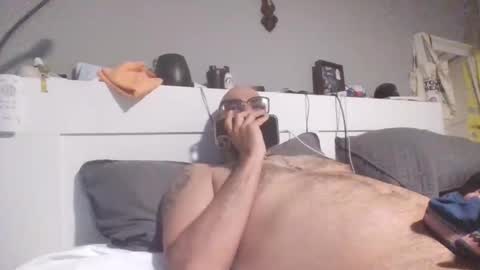 talllatino310 online show from April 1, 4:13 am