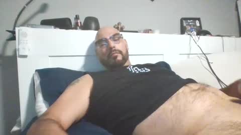 talllatino310 online show from October 8, 6:30 am