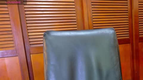    online show from October 10, 11:49 am