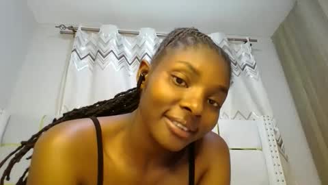 Snapshot of tamia538235 chatting on February 28, 1:05 am tamia online show from February 28, 1:05 am