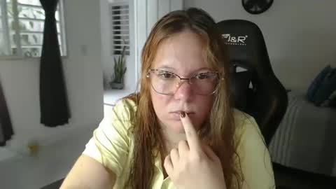 Im Samy online show from February 21, 7:06 pm