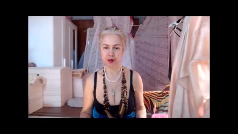 Milena online show from December 22, 7:04 am