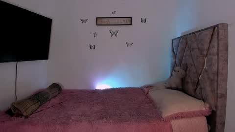 Snapshot of tania_rendon1 chatting on September 17, 1:58 pm Tania online show from September 17, 1:58 pm
