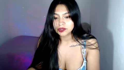 Snapshot of tania_rendon1 chatting on December 3, 8:44 am Tania online show from December 3, 8:44 am