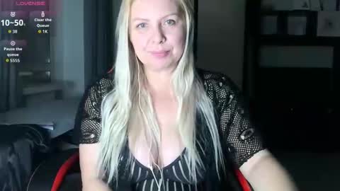 Tasha  Moon online show from November 24, 4:49 pm