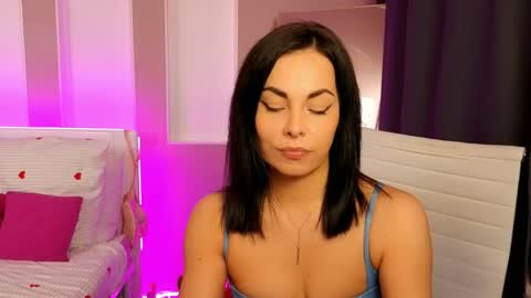 Tasha online show from June 7, 9:42 pm