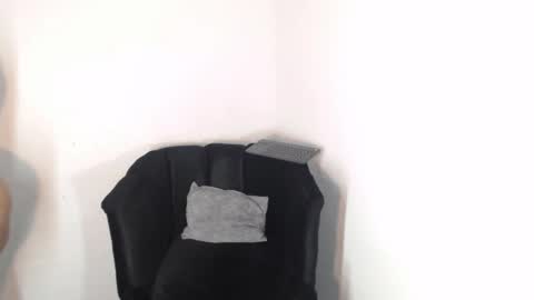 tashasant online show from February 19, 4:55 am