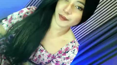   online show from November 24, 9:19 am