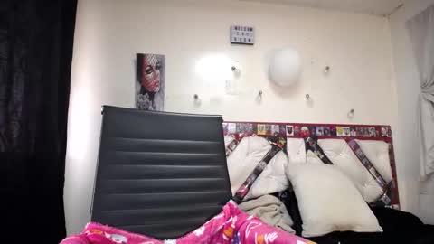 Snapshot of tatiana_ninfomaniaca chatting on March 11, 5:35 pm tatiana online show from March 11, 5:35 pm