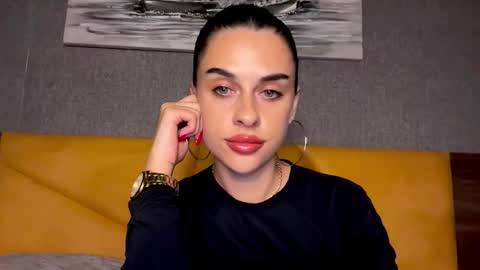 Tati online show from September 19, 4:44 pm