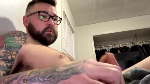 MrMrs online show from December 31, 7:07 pm