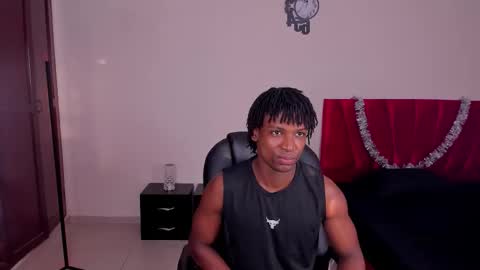 tau_montes online show from November 26, 9:55 pm